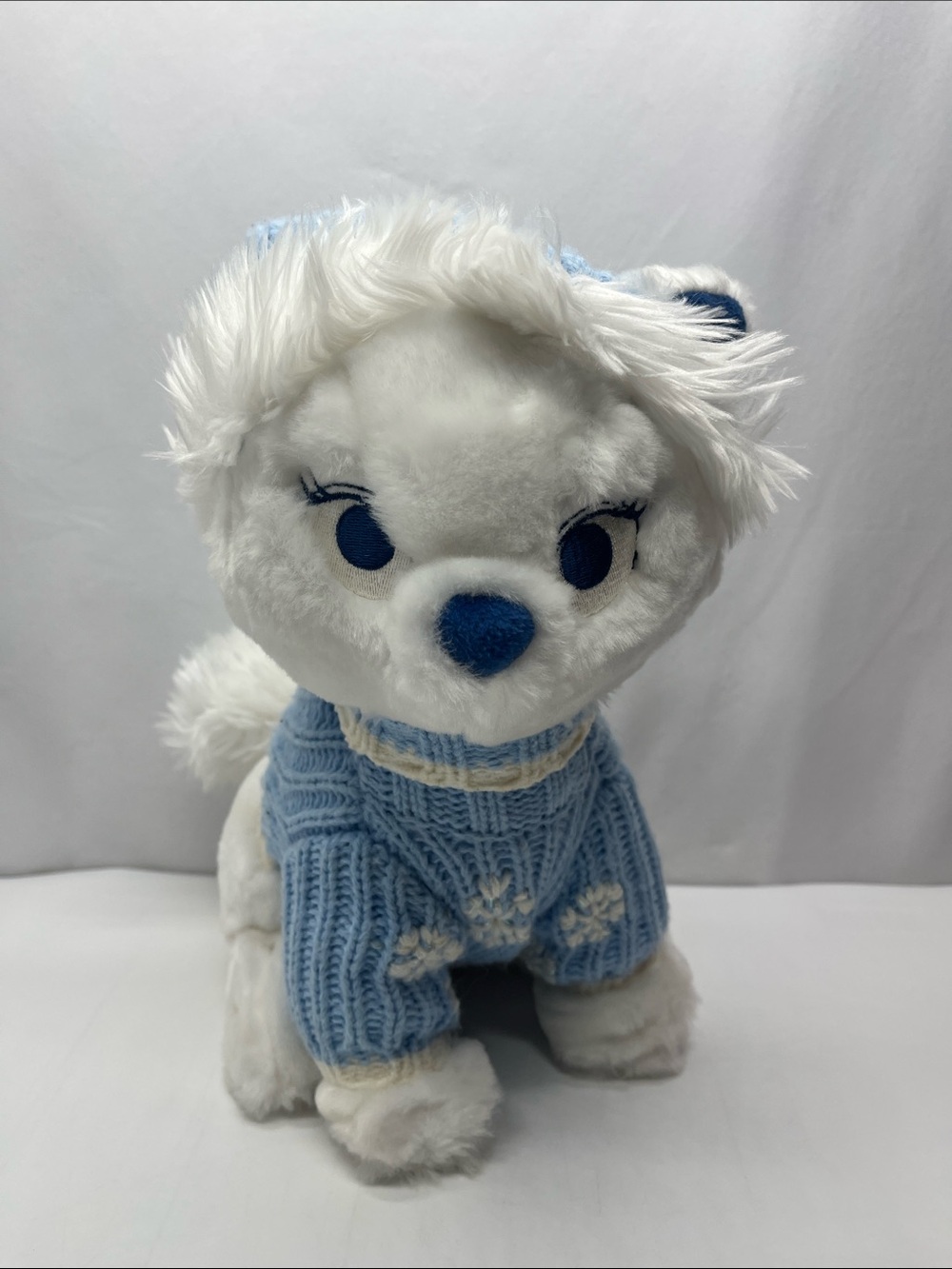 Disney the Aristocats in Blue Knit Sweater
